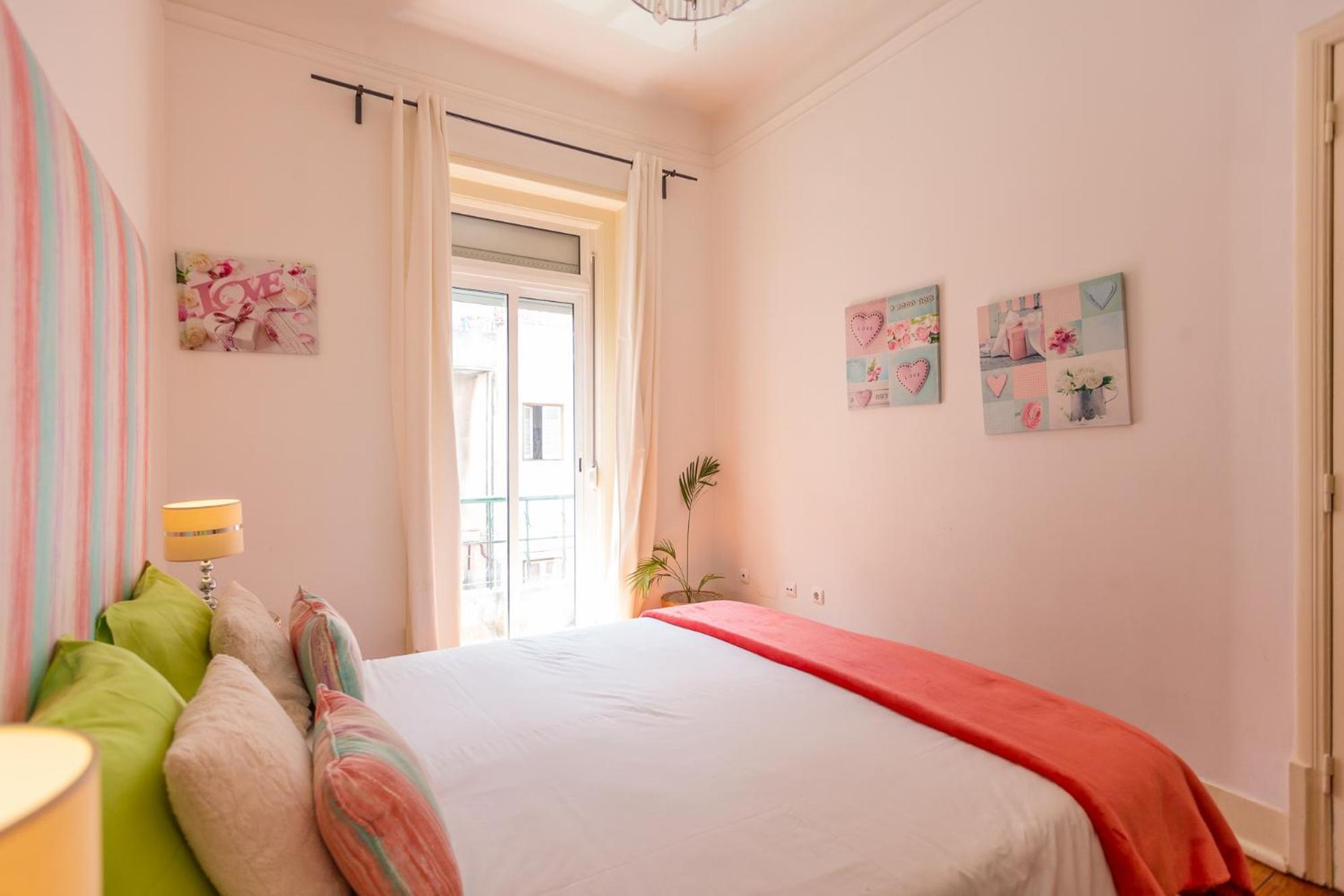 Be Local - Flat With One Bedroom In Moscavide - Lisboa Bagian luar foto